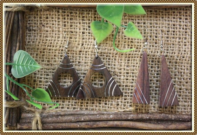 アジアン雑貨・エスニックファッションのItal Village アジアンファッション ピアス