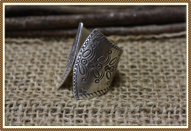 アジアン雑貨・エスニック雑貨のItal Village アジアンスタイル リング