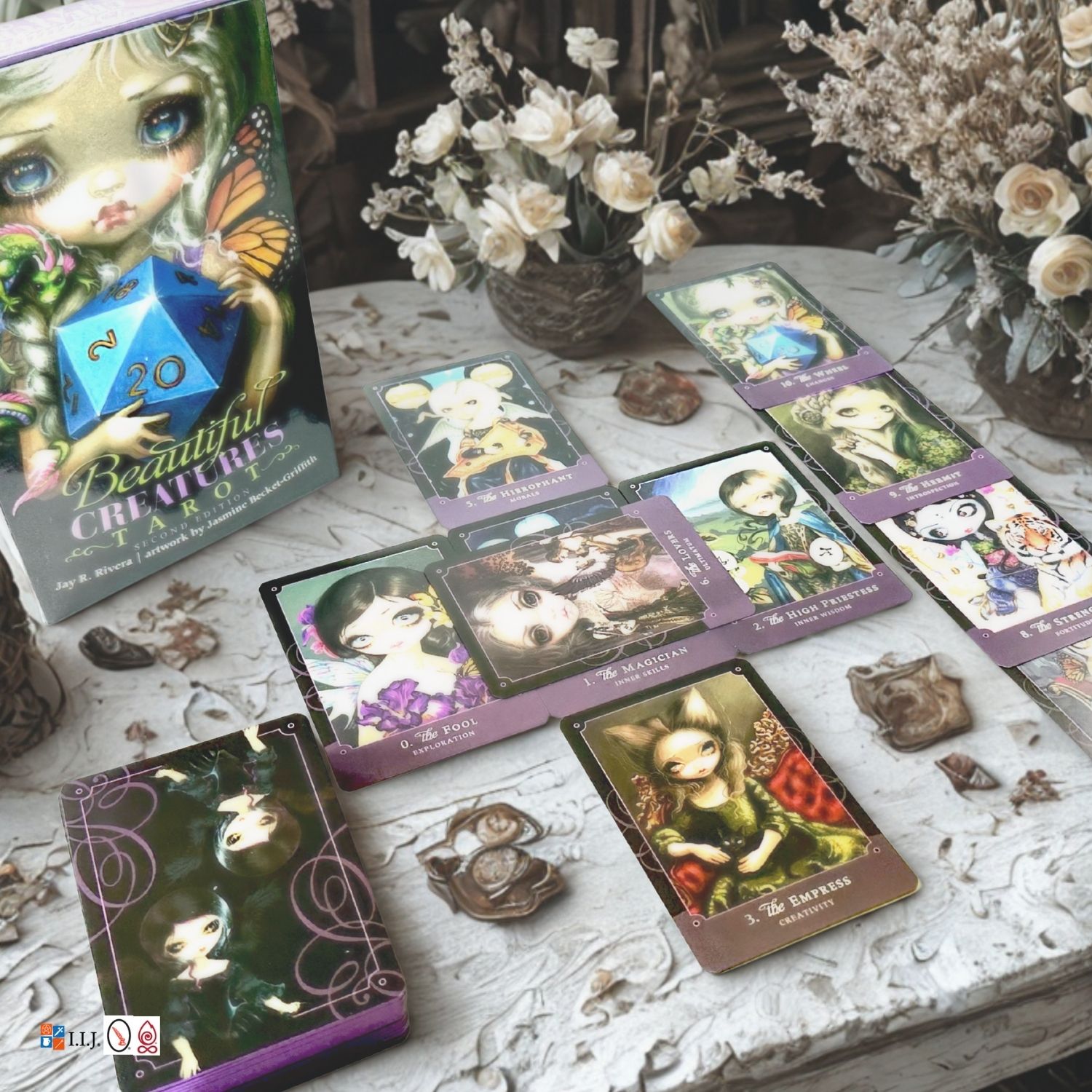 【正規品タロットカード】鮮やかなアート✨パワフルでビビットな現代的タロット Amazon.co.jp: タロットカード 78枚 ウェイト版 占い［正規輸入品
