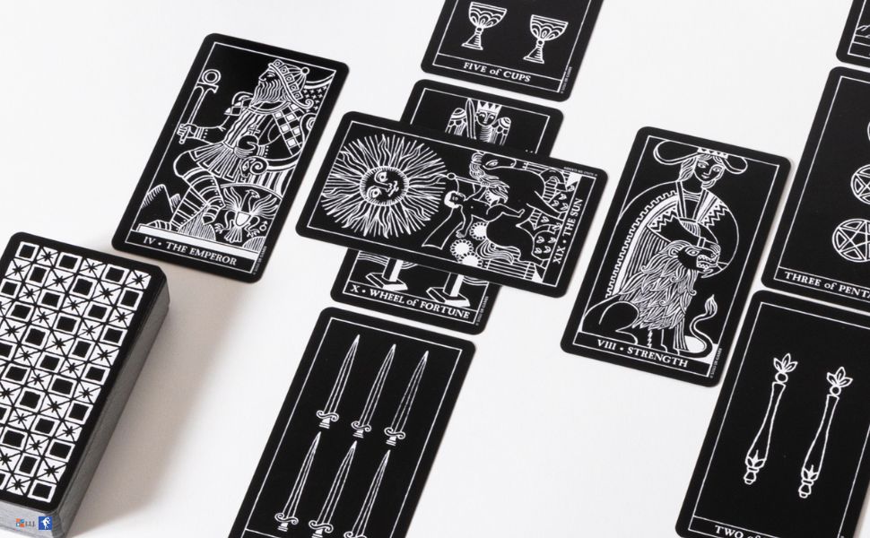 インバージョン タロット（缶ケース） Inversion Tarot in a Tin