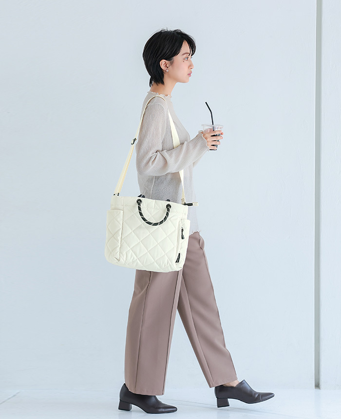 ショルダーバッグ レディース 軽い 60代 50代 40代 バッグ 2way 鞄