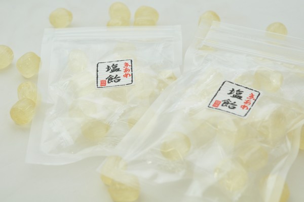業務用 塩飴(塩あめ)「食べきりサイズ」便利なチャック付(500袋入り) 飴、ソフトキャンディ 業務用 塩飴(塩あめ)「食べきりサイズ」便利なチャック付(500袋入り)