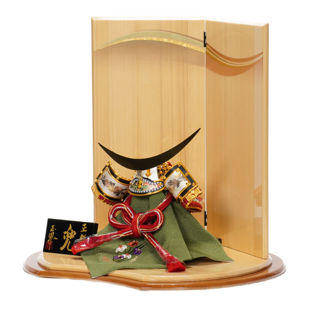 【五月人形】9号 彫金 三日月 伊達政宗 兜飾り | 上原玉鳳作_1