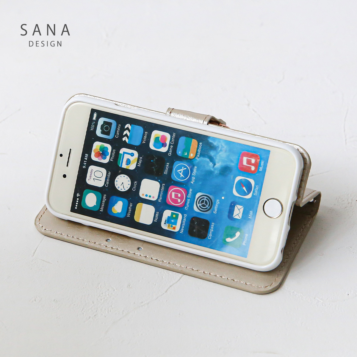 iPhone15 ケース 手帳型 アイフォン15 刻印 名入れ シンプル ブラック ゴールド 軽い 「 シャイニー イニシャル 」｜izu｜06