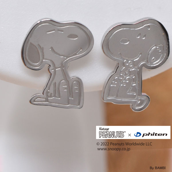 Vintage PEANUTS × phiten ファイテン お座りスヌーピーピアス SNOOPY