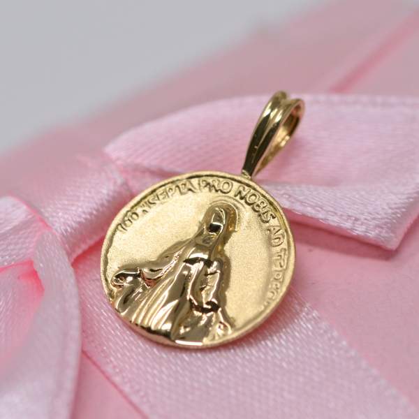 ペンダントトップ チャーム 聖母マリア 18k k18 金 ゴールド 18金 ペンダントトップ K18 マリア 聖母マリア マリア像 トップ コイン