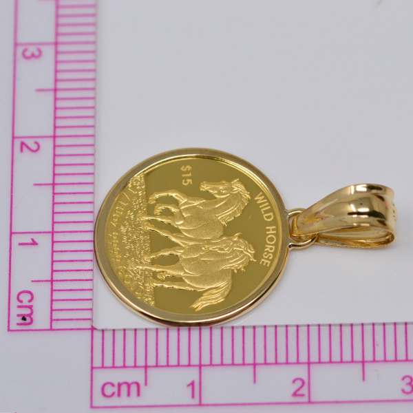2026年 コイン ペンダント トップ ホース 馬 純金 K24 24金 枠 18金