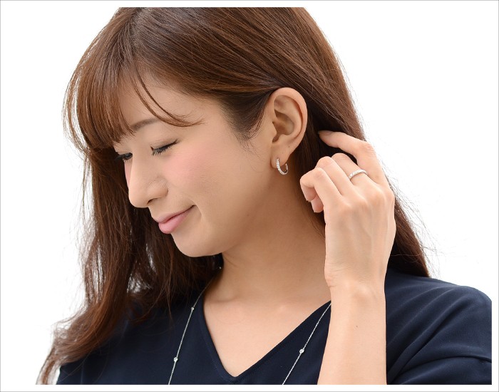 ダイヤモンド ピアス プラチナ 0.6ct フープピアス ダイヤピアス Pt900