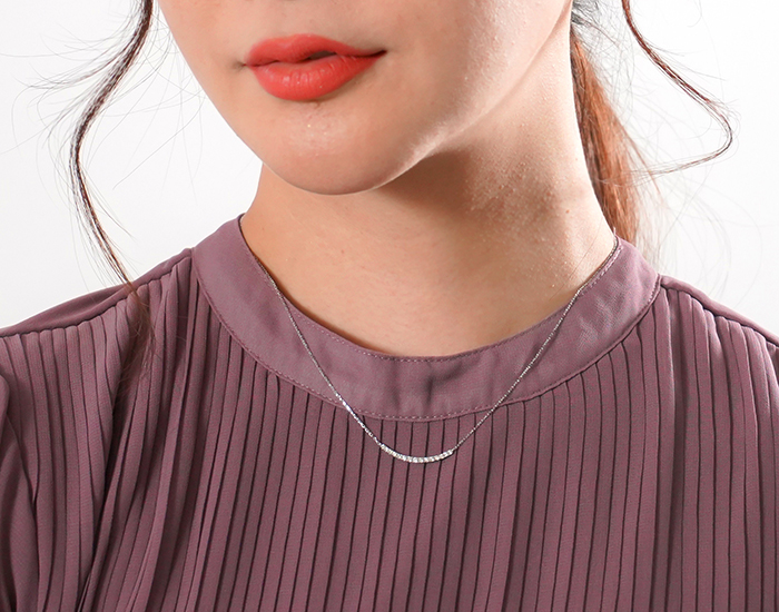 Pt850　ダイヤモンド0.30ct　ラインネックレス kd466bk44pt_m08a.jpg