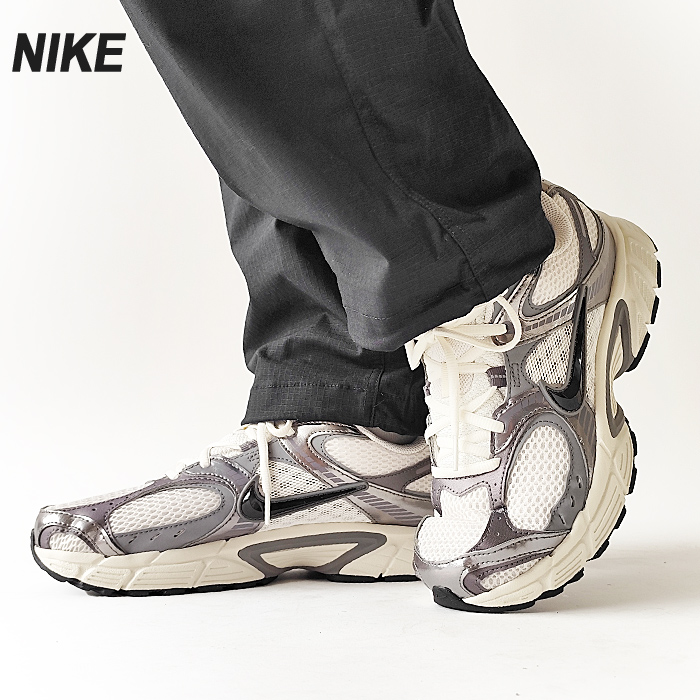 NIKE（ナイキ） スニーカー シューズ 靴 V5 RNR メンズ メッシュ Y2K 