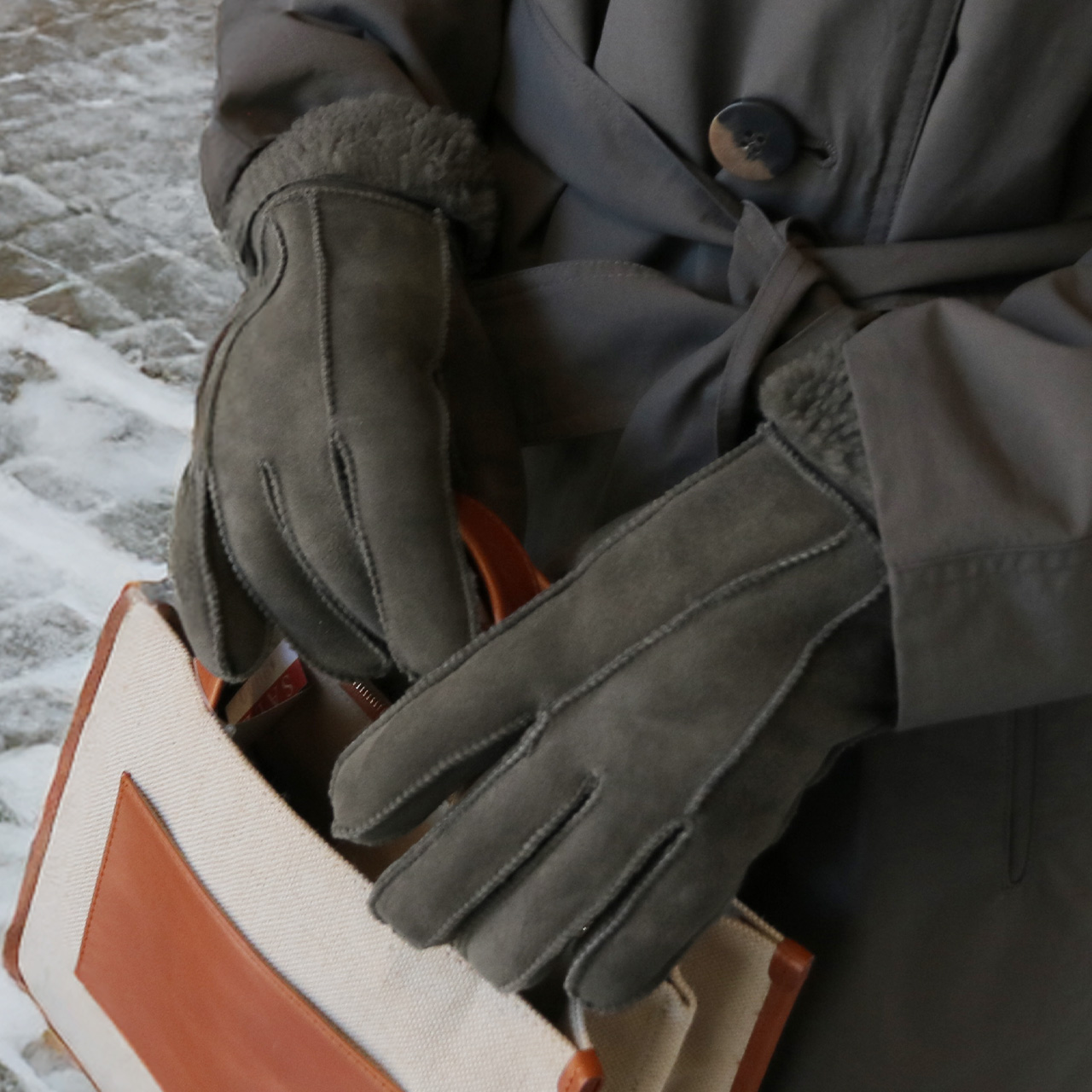 sankyo shokai（三京商会） ムートン 手袋 グローブ レディース ダブル