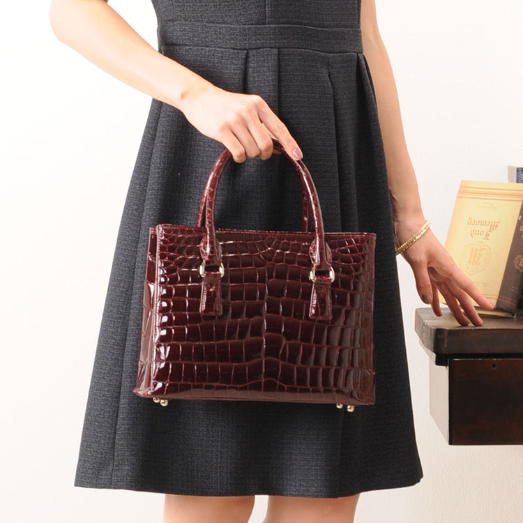 【未使用に近い】モラビト ヴァンドーム クロコダイル シャイニング ハンドバッグ 楽天市場】【モラビト】MORABITO ヴァンドーム シャイニング