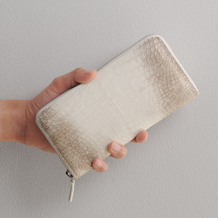 新品 クロコダイル メンズ ヒマラヤ 白 ホワイト ラウンドファスナー 長財布 sankyo shokai（三京商会） ヒマラヤクロコダイル メンズ 長財布 手帳