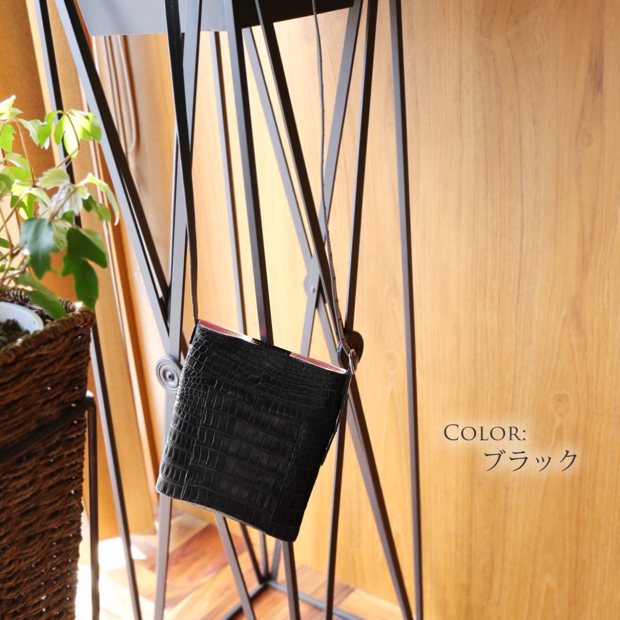 sankyo shokai クロコダイル サコッシュ メンズ レザー