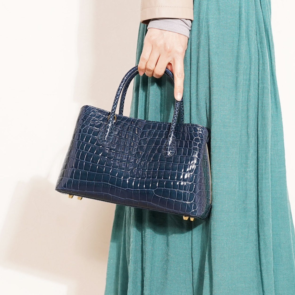 sankyo shokai（三京商会） スモール クロコダイル 2WAY ハンドバッグ