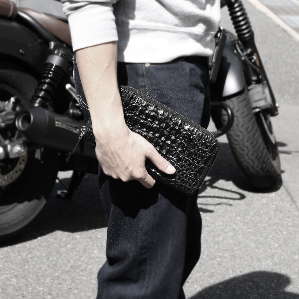 sankyo shokai（三京商会） カイマン オーガナイザー メンズ クラッチ