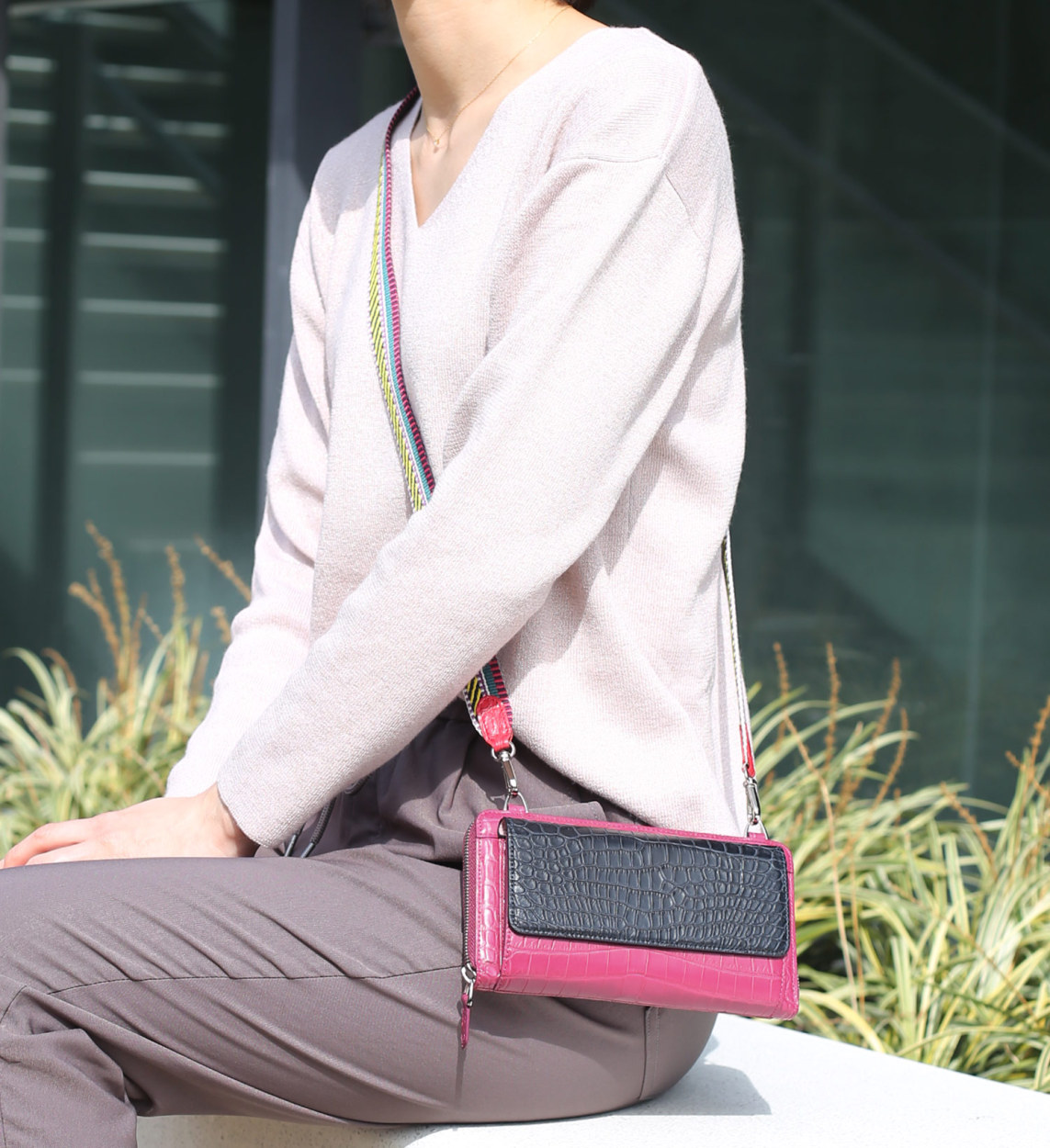 [19%offクーポン]クロコダイル ウォレットバッグ お財布 ポシェット 2way レディース 内側 パイソン バイカラー ラムレザー(06001684r)の画像