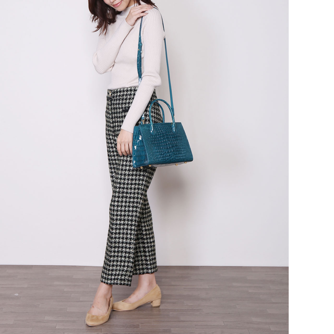 sankyo shokai（三京商会） スモールクロコダイル ハンドバッグ