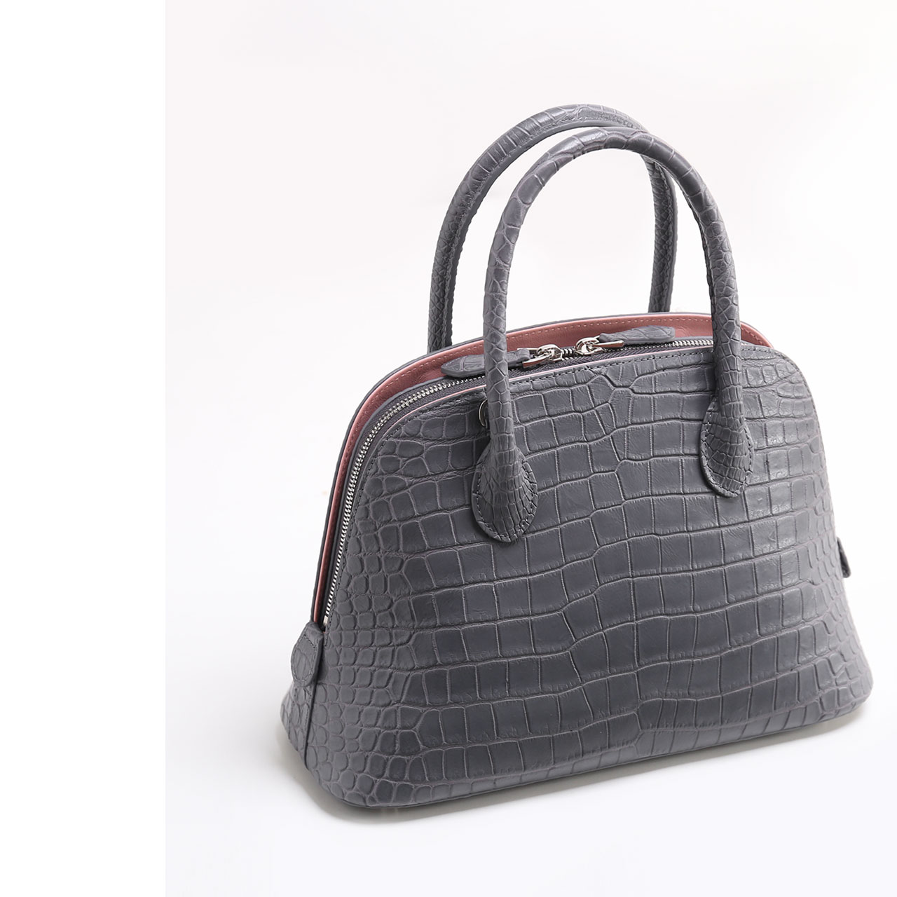 【未使用級✨】サンポー ハンドバッグ シャインニング クロコダイル タッセル 黒 SANPO/サンポー/クロコダイル/ハンドバッグ/JRAタッグ付キ/ブラック