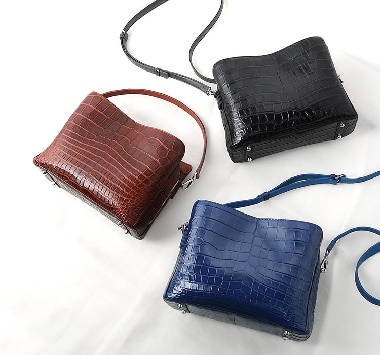 ジーボリー シャイニー クロコ レザー 2way ハンドバッグ ショルダーバッグ ジーボリー シャイニー クロコ レザー 2way ハンドバッグ ショルダー