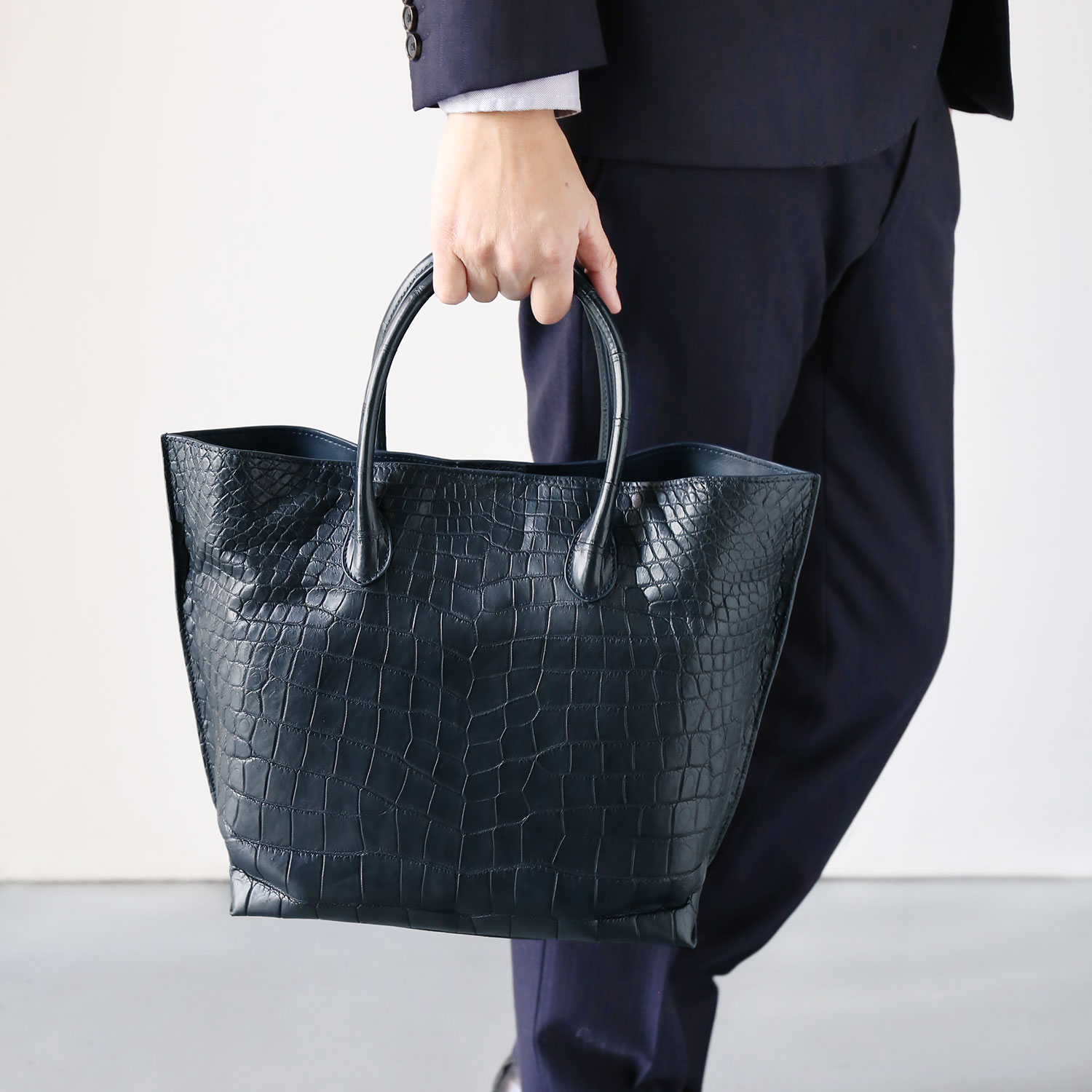 sankyo shokai（三京商会） トートバッグ メンズ クロコダイル マット