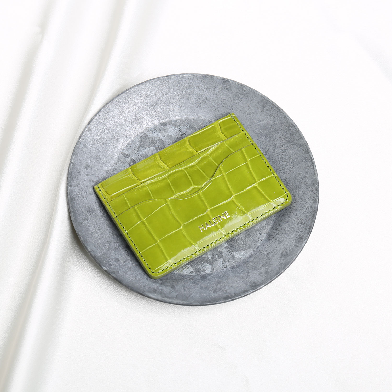 [28h限定10%off]カードケース 薄型 本革 レザー クロコダイル スリム シンプル シャイニング 高級感 カード入れ ギフト プレゼント(06001885r) | HALEINE | 04
