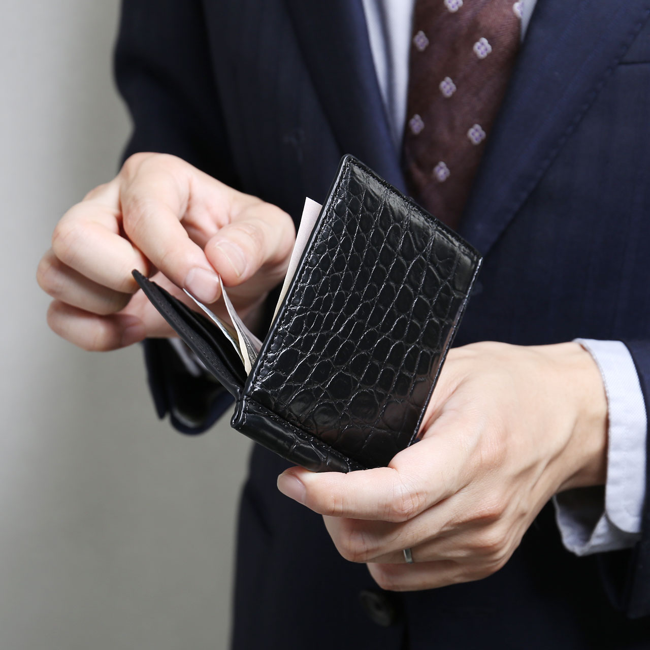 sankyo shokai（三京商会） クロコダイル マネークリップ 財布 折り