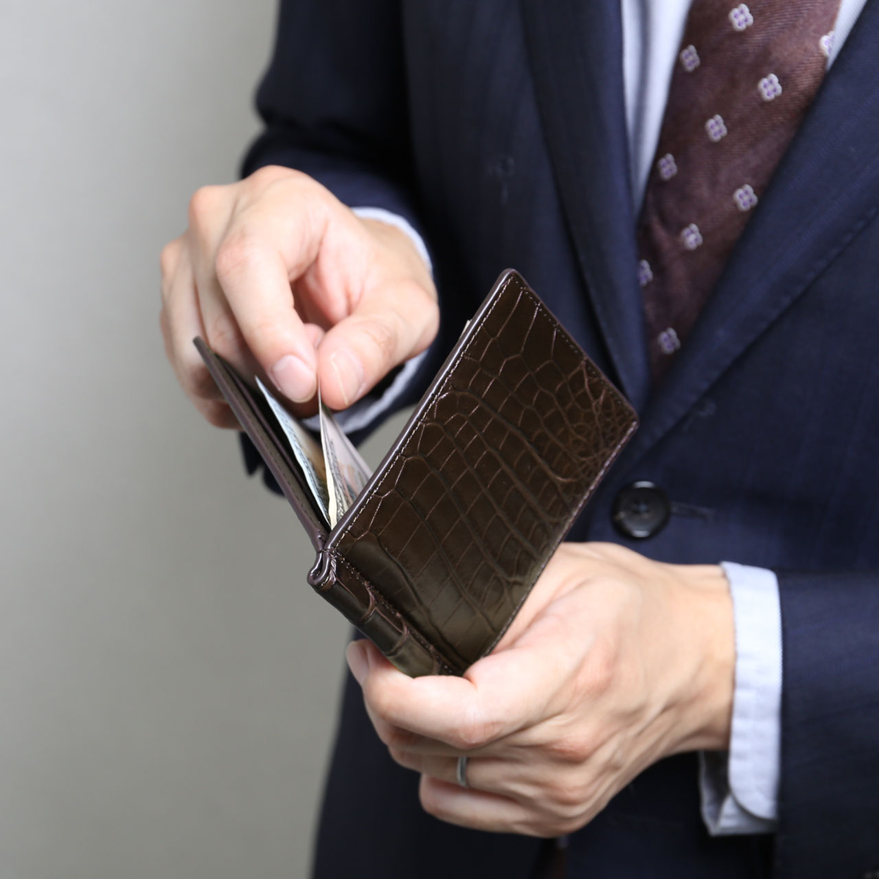 sankyo shokai（三京商会） クロコダイル マネークリップ 財布 折り