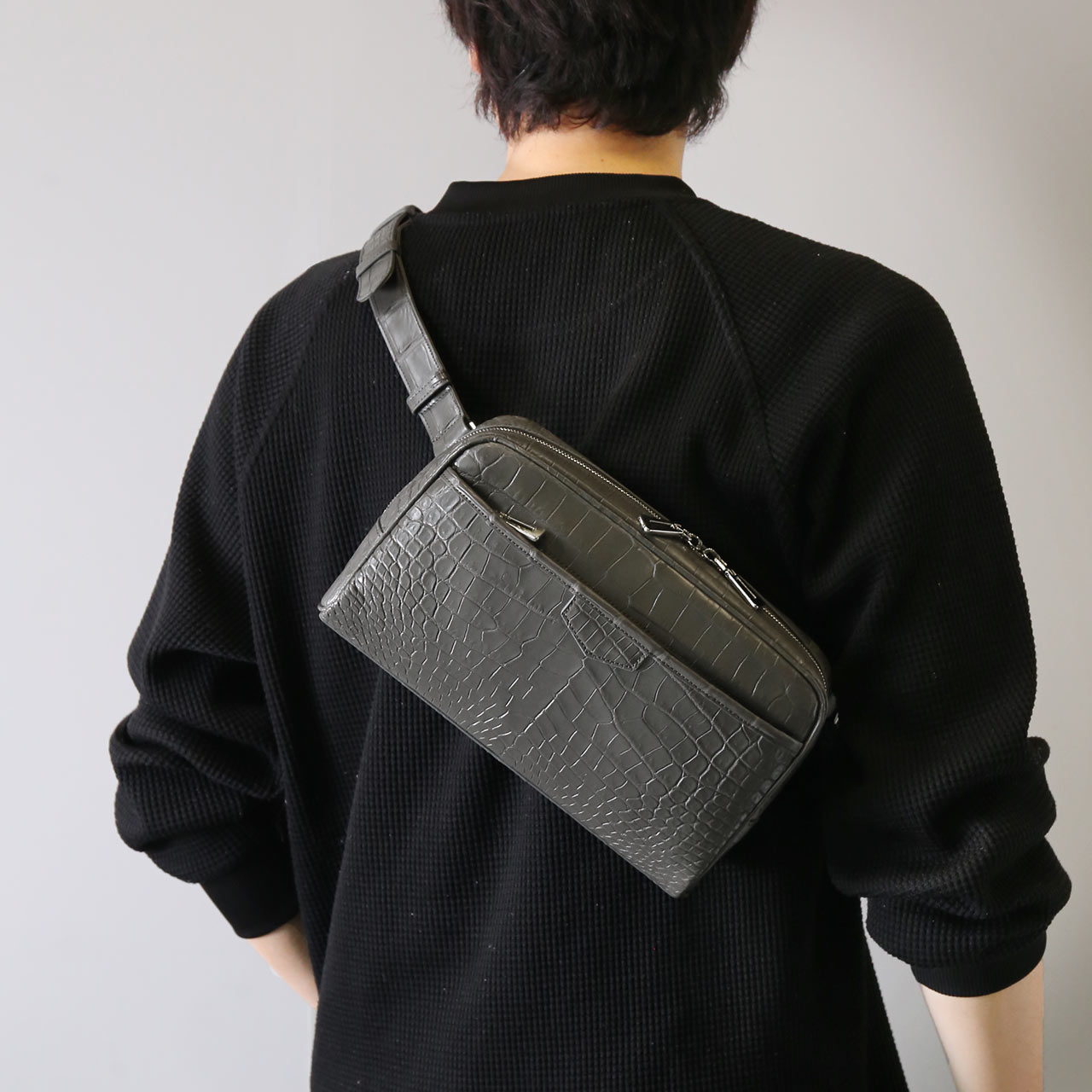 ナイルクロコダイルバッグマット加工バックbagかばん鞄クロコダイルバッグショルダーメンズギフト男性人気本革革本物ブランド手提 sankyo shokai（三京商会） ナイル クロコダイル ボディバッグ マット