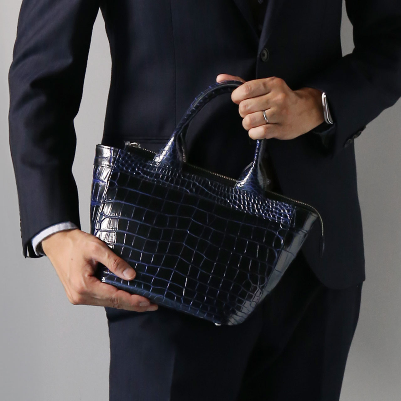 sankyo shokai（三京商会） ＜爆買＞クロコダイル ミニトートバッグ