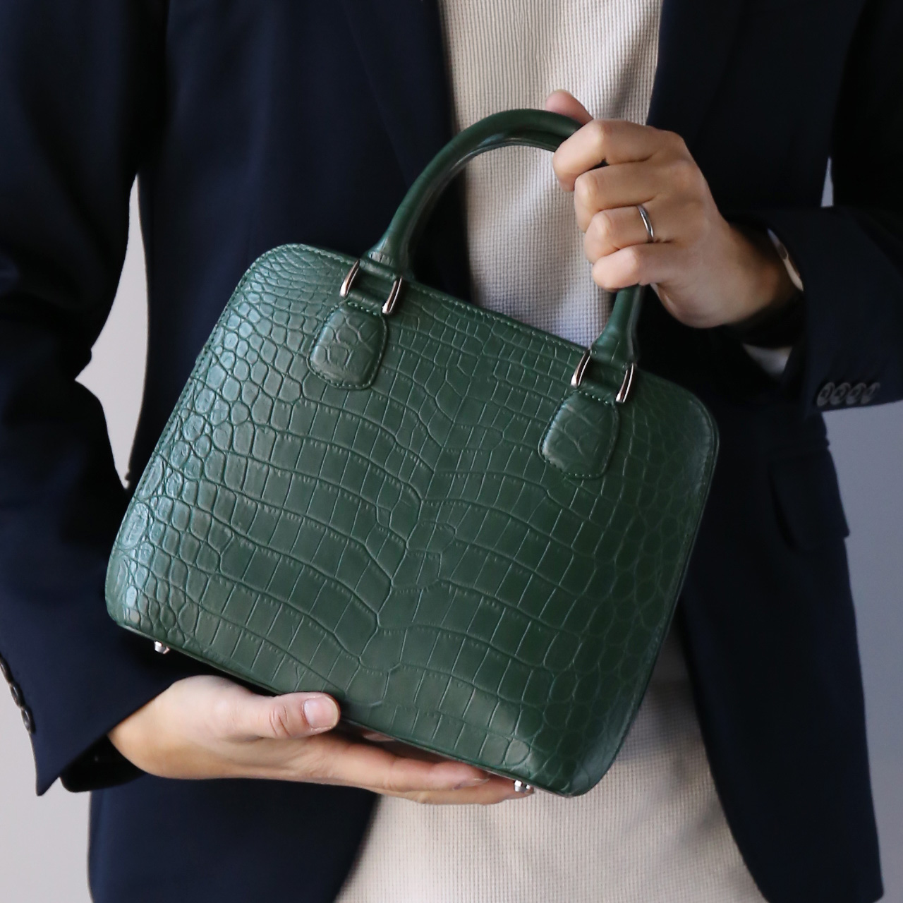 ［SALE］ナイルクロコダイル ハンドバッグ クロコダイル メンズ 父の日 2WAY バッグ 本革 センター取り マット加工 日本製 JRA 4F(06001946-mens-1r)の画像