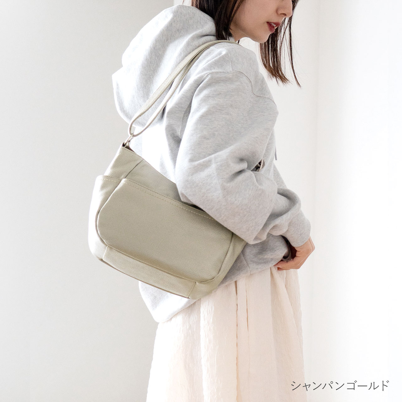 Jamale [5%オフクーポン]ショルダーバッグ 本革 レディース 斜