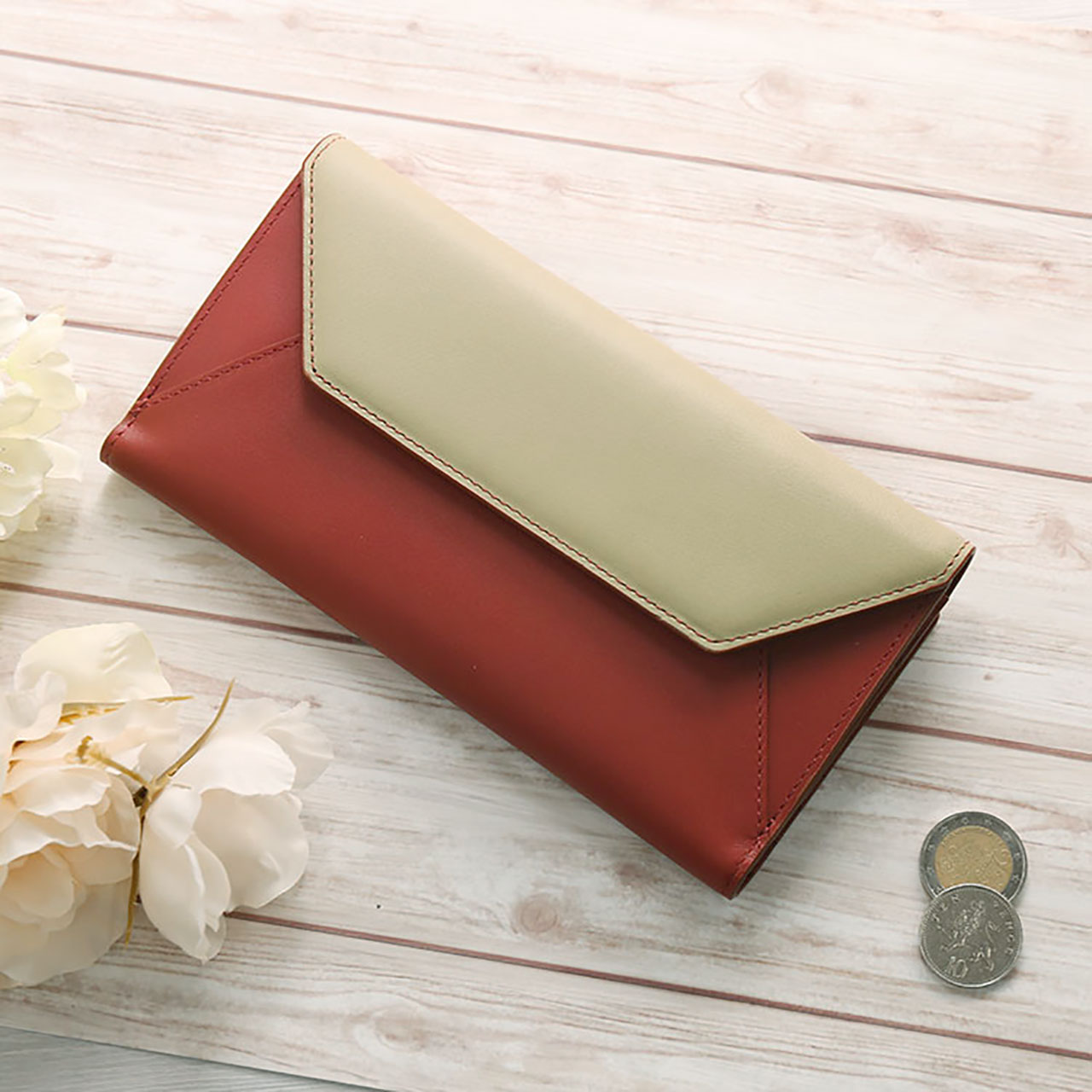 sankyo shokai（三京商会） 長財布 本革 バイカラー レディース