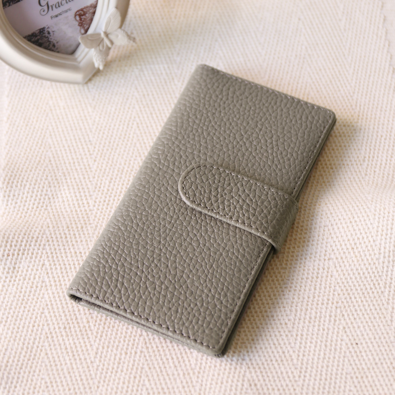 mieno（ミエノ） カードケース 本革 薄型 牛革 レディース 縦型 カード