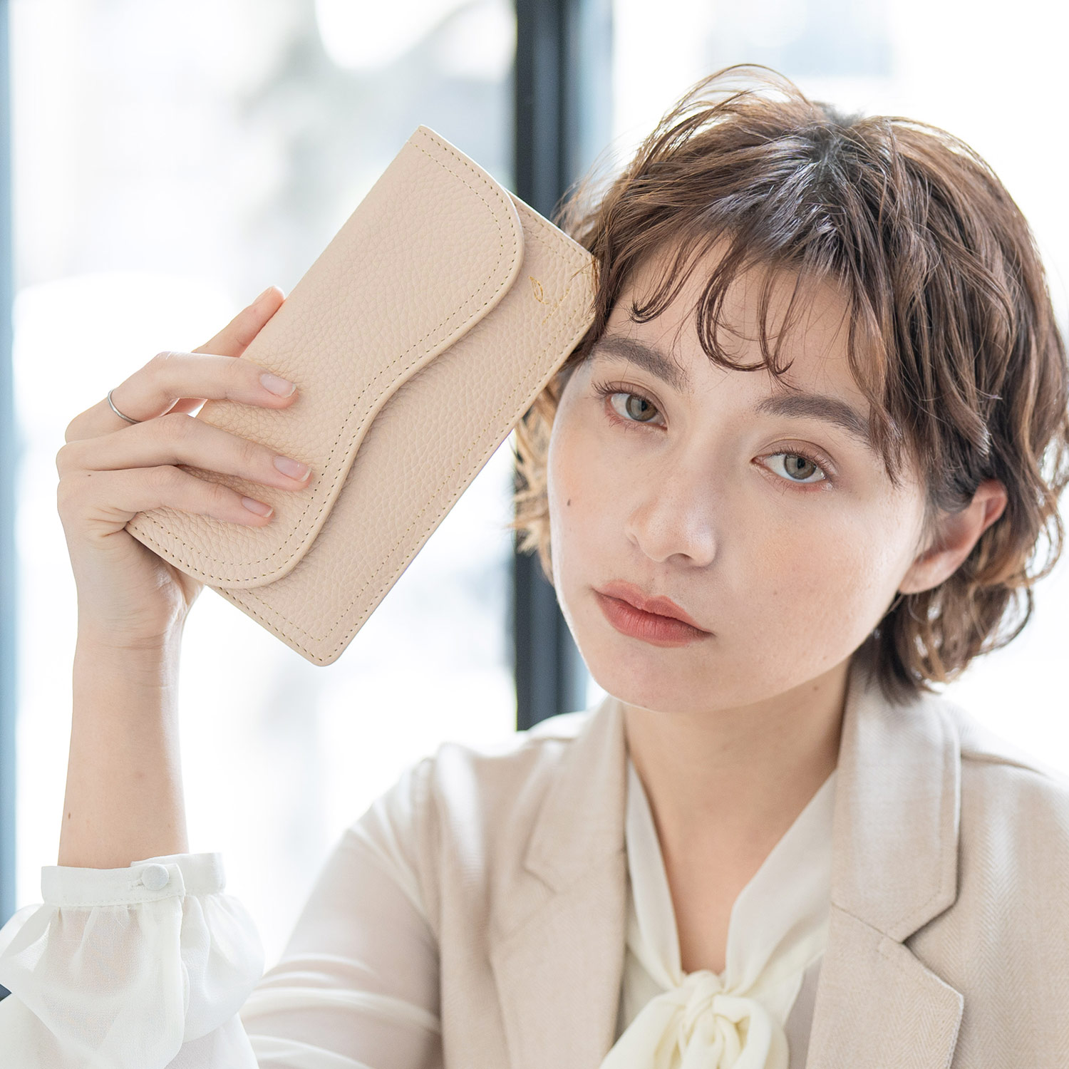 mieno（ミエノ） [10％オフクーポン発行中]長財布 薄い レディース 本