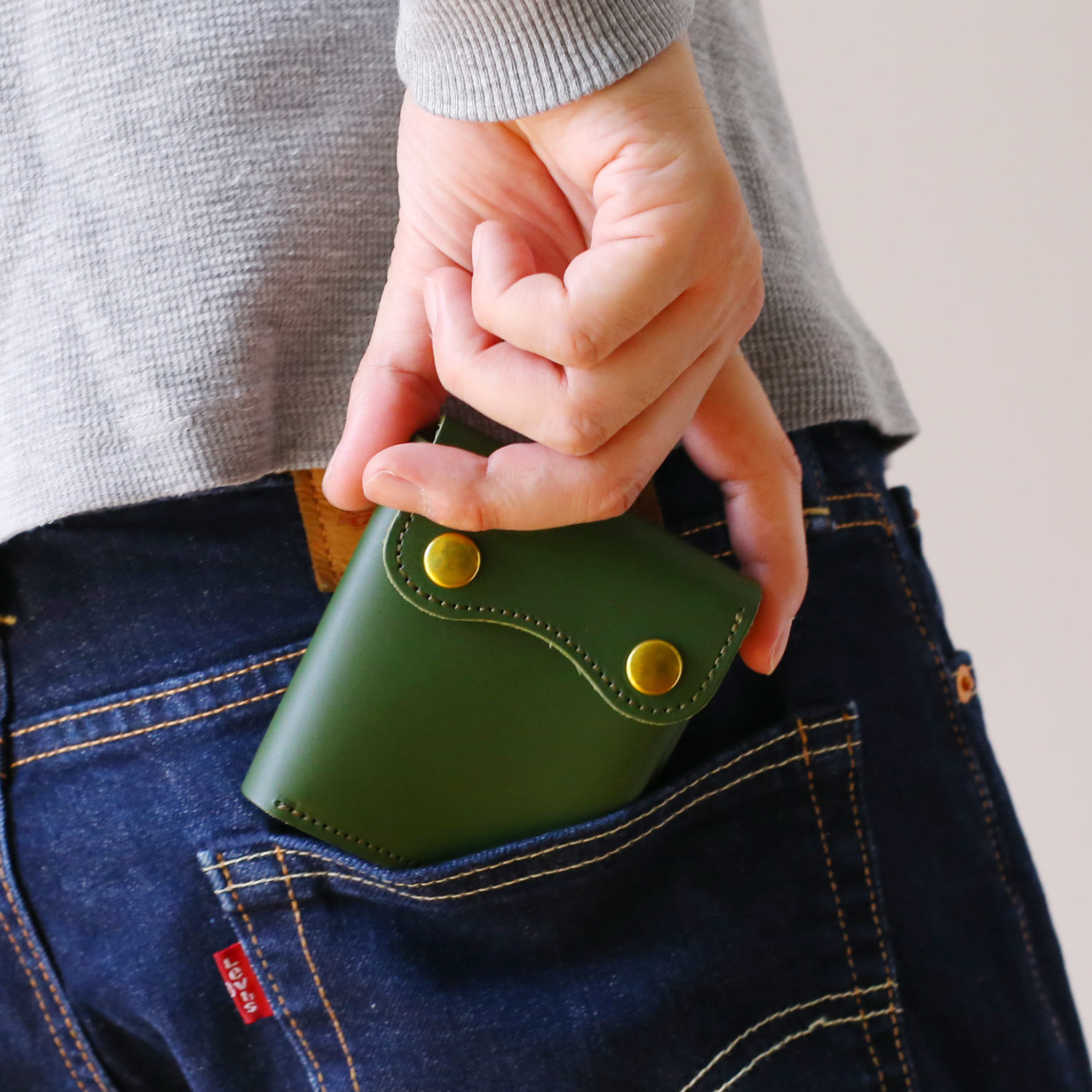 Jamale（ジャマレ） メンズ 財布 コンパクト 本革 黒 ［名入れ 可能