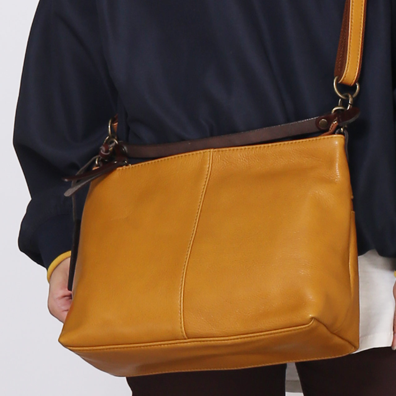 HALEINE（アレンヌ） 本革 2wayバッグ 斜め掛けバッグ 2way HALEINE