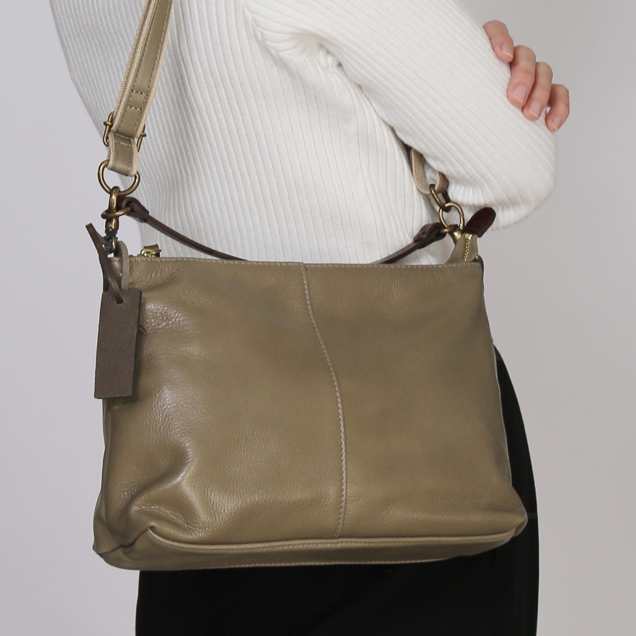 HALEINE（アレンヌ） 本革 2wayバッグ 斜め掛けバッグ 2way HALEINE