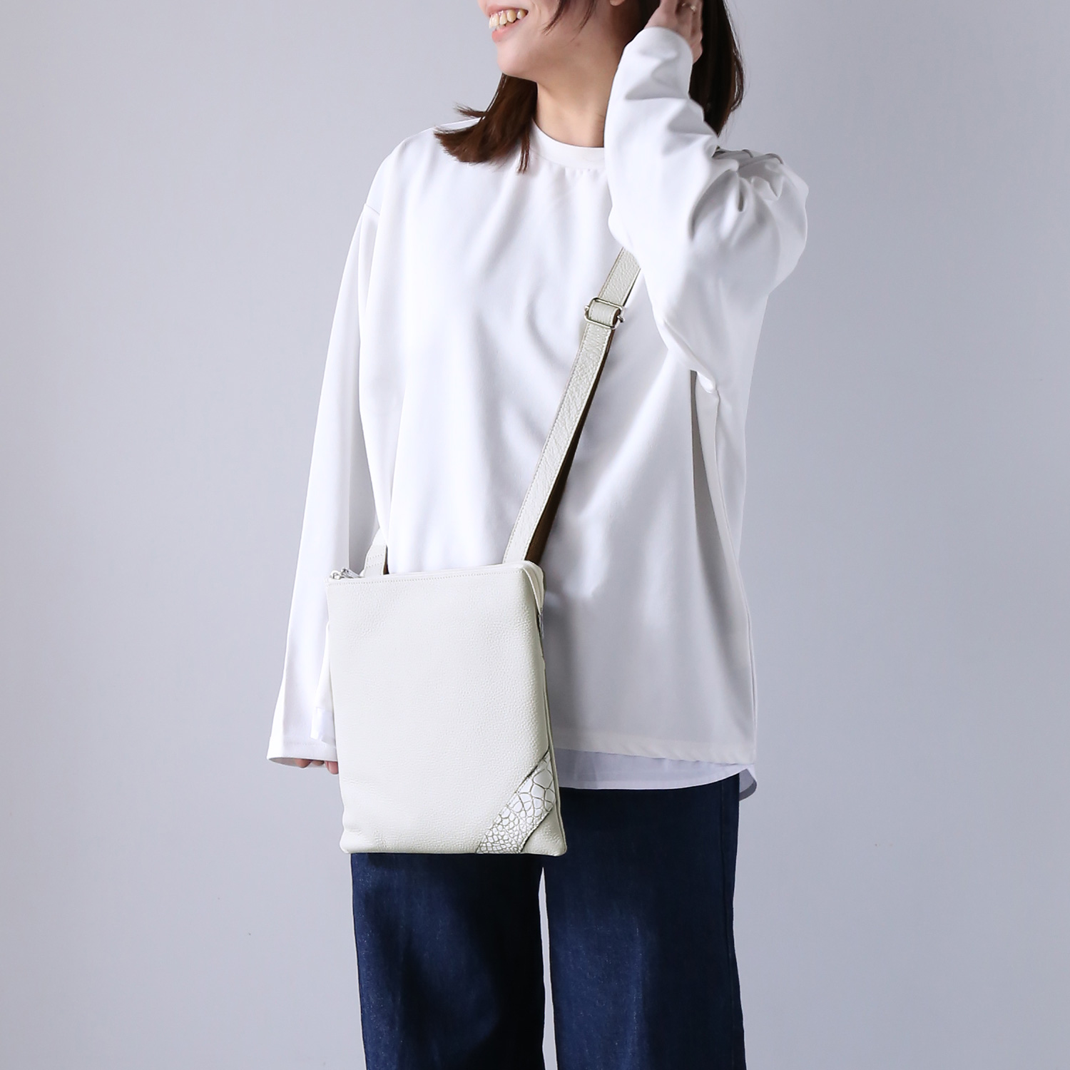 Jamale（ジャマレ） 牛革＆クロコダイル ショルダーバッグ レディース 