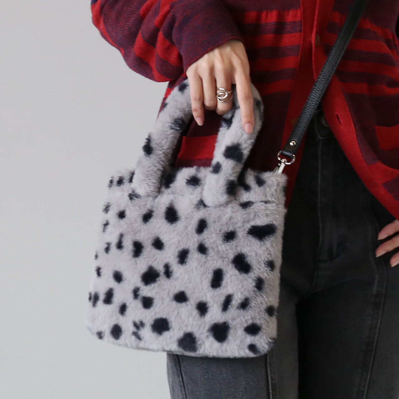 sankyo shokai（三京商会） ＜爆買＞ファーバッグ ミニトート アニマル