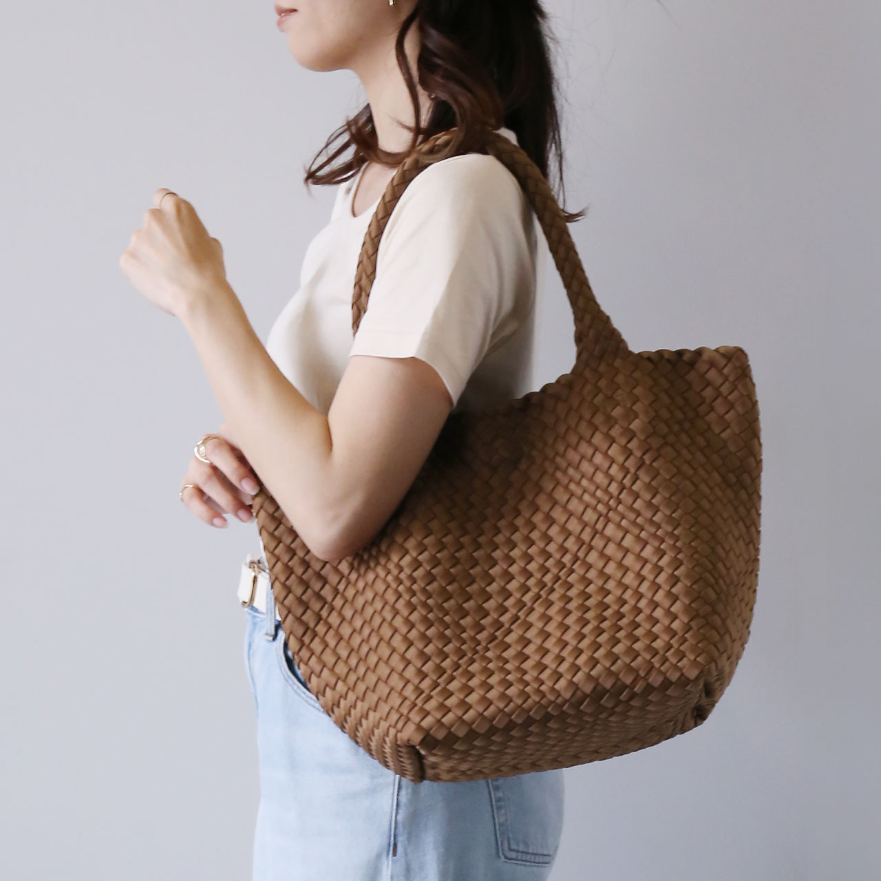 送料無料 そよかぜ ハンドメイド モチーフ編 グレージュ トート 新色