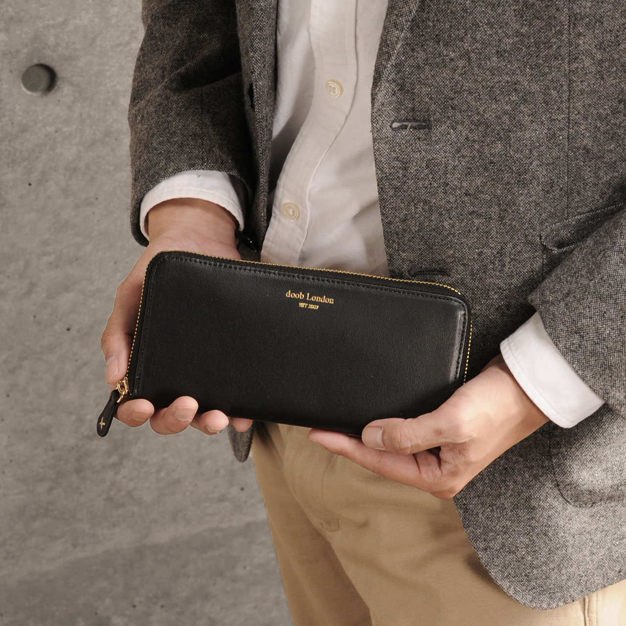 財布 メンズ 長財布 本革 ラウンドファスナー ゴート 【名入れ 可能】doob London ブラック ゴールド ファスナー ゴート レザー 薄型 ブランド 誕生日 ギフト プレゼント(09000070r) doob London（ドゥーブロンドン） 財布 メンズ 長財布 本革 ラウンド