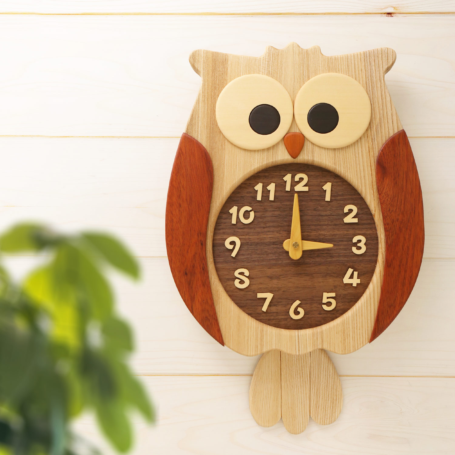 ふくろう掛け時計 壁掛け時計 おしゃれ かわいい 天然木 ふくろう 木製