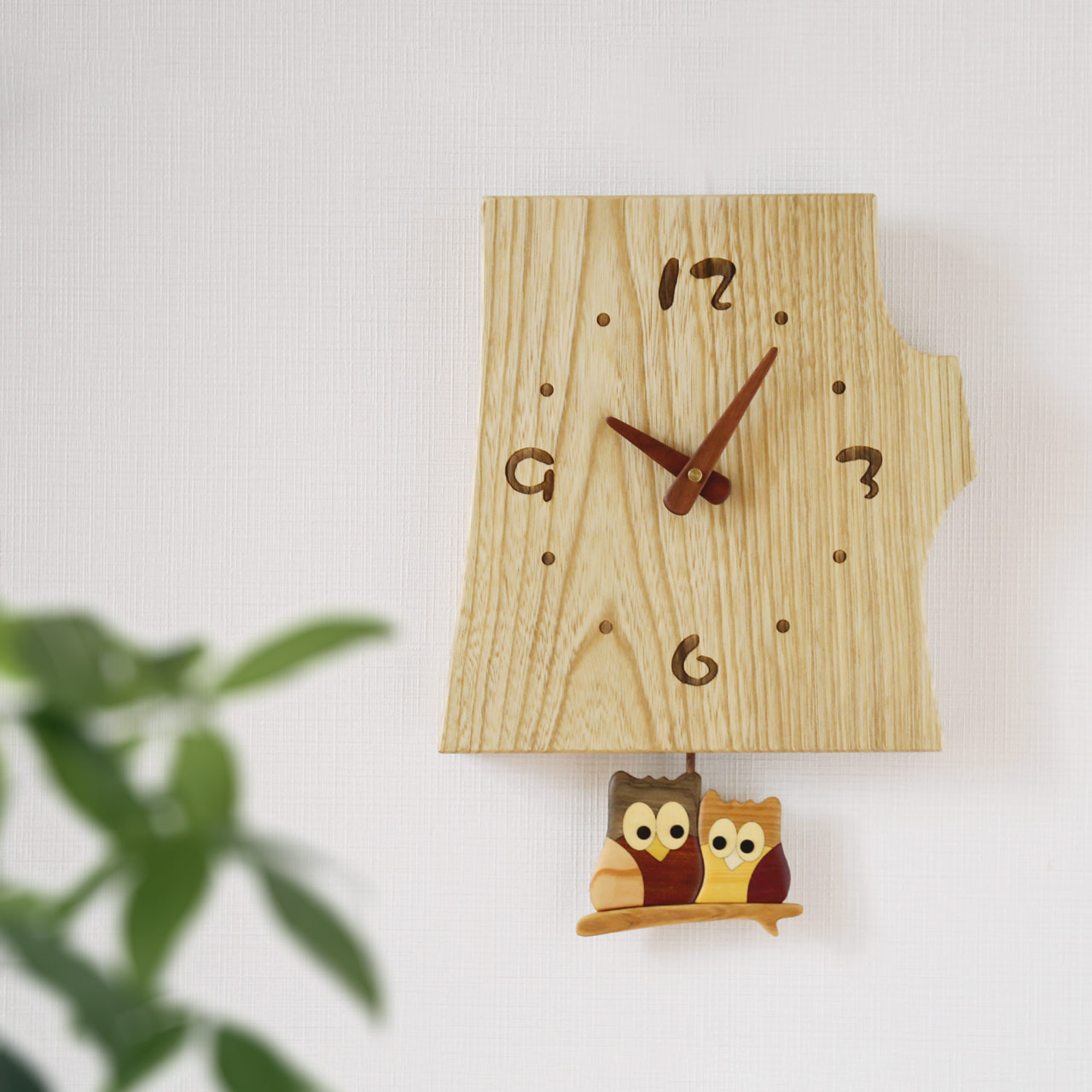 sankyo shokai（三京商会） 時計 壁掛け 切り株 おしゃれ コンパクト