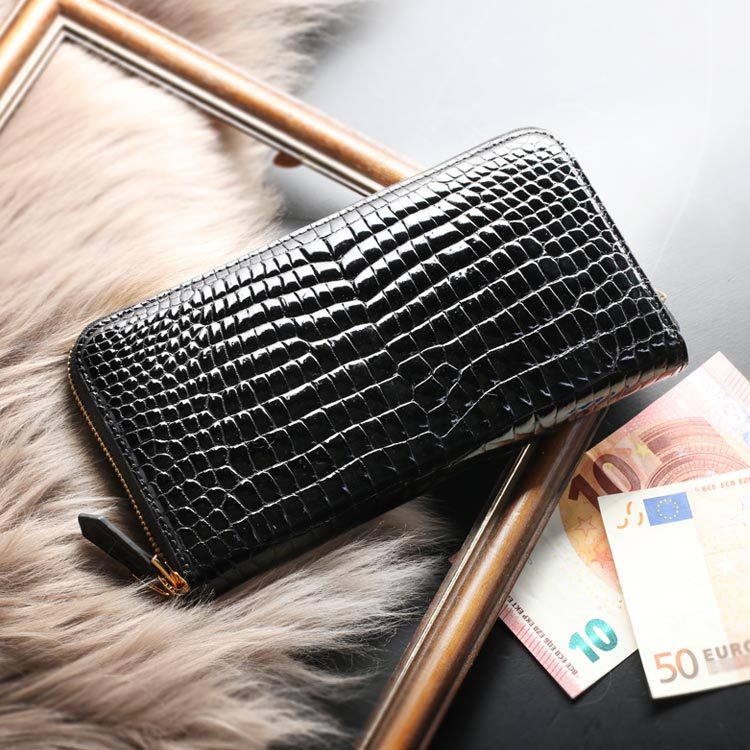 70％以上節約 クロコセンター取り１枚革長財布 econet.bi