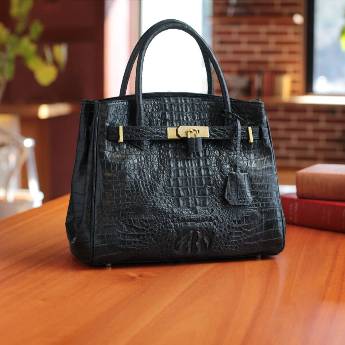 クロコダイル バッグ 本物 ハンドバッグ ショルダー ブラック 黒 背部