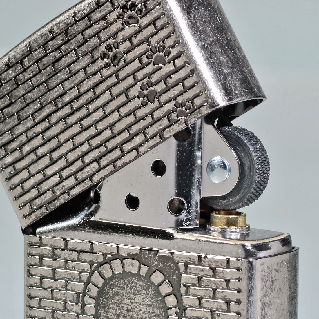 zippo(ジッポーライター)大人気 猫シリーズ  アンティーク調  ブロックに猫　ニッケルメッキバレル　2NIB-BLOCKCAT（ネコポスで送料無料） | ZIPPO | 03
