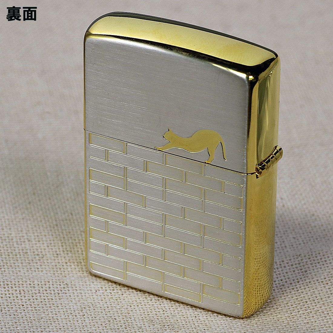 ZIPPO(ジッポーライター)CAT walk SGサテン　エッチング　両面加工　猫　ネコ　おしゃれ　かわいい メンズ　レディース　ギフト  送料無料（ネコポス対応）