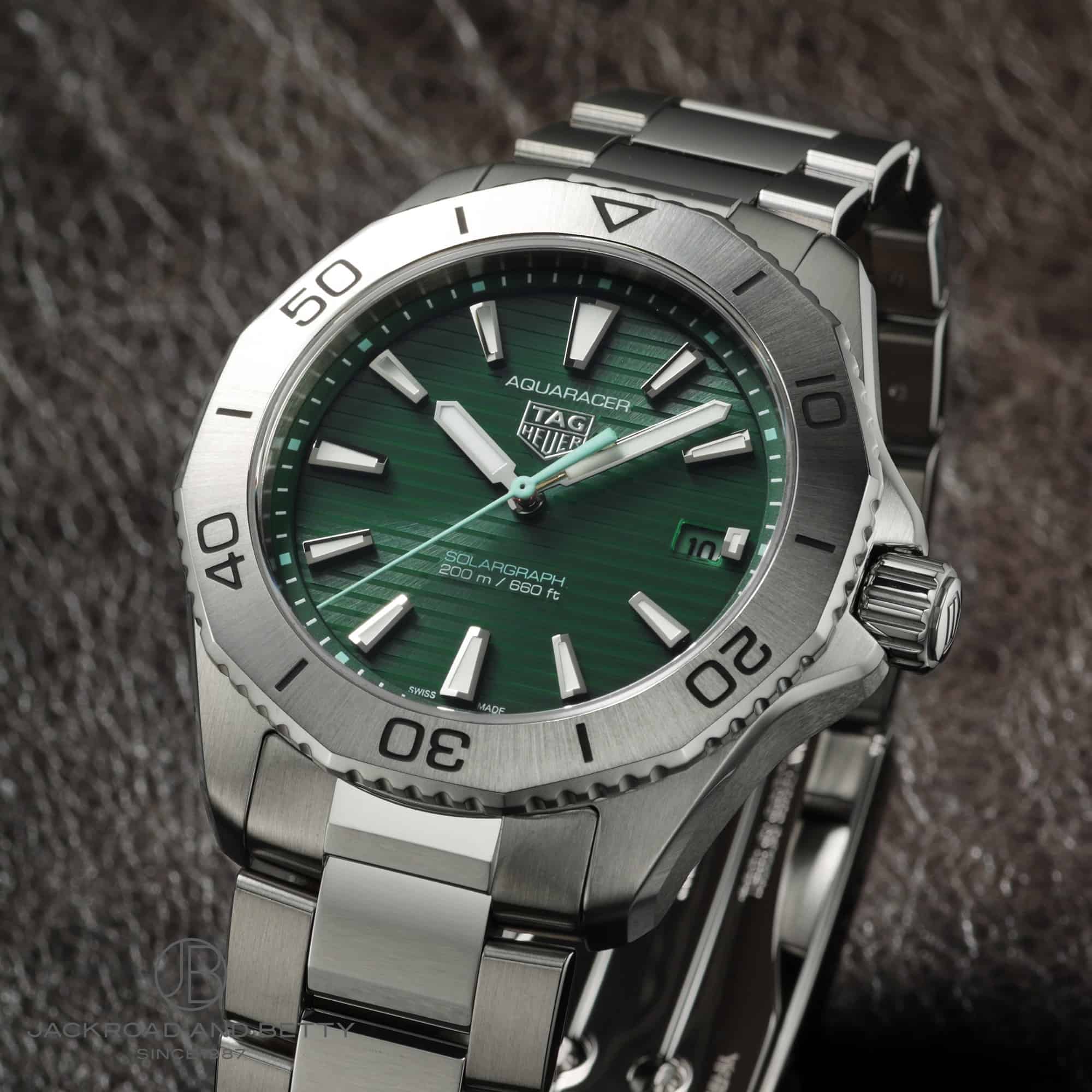TAG HEUER（タグ・ホイヤー） アクアレーサー プロフェッショナル 200