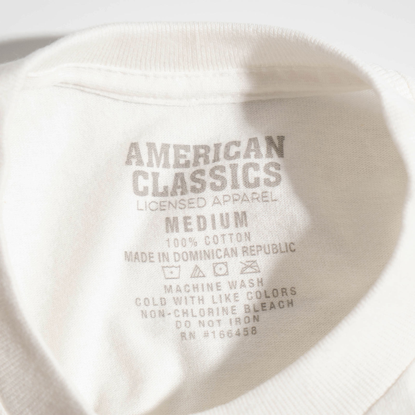 アメリカンクラシックス AMERICAN CLASSICS ムービーTシャツ ジョーズ 